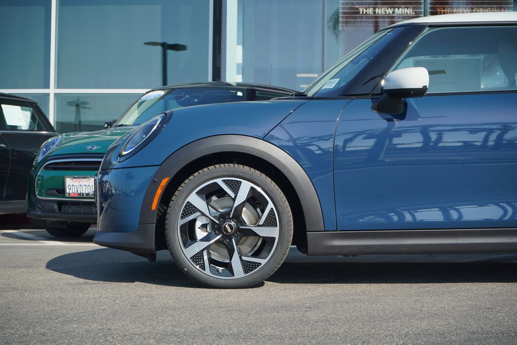 Thumbnail: 2026 MINI Cooper - 2