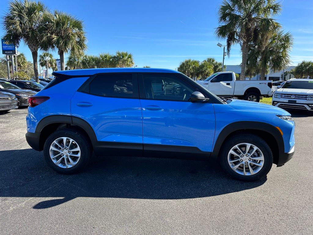 2024 Chevrolet TrailBlazer LS 9