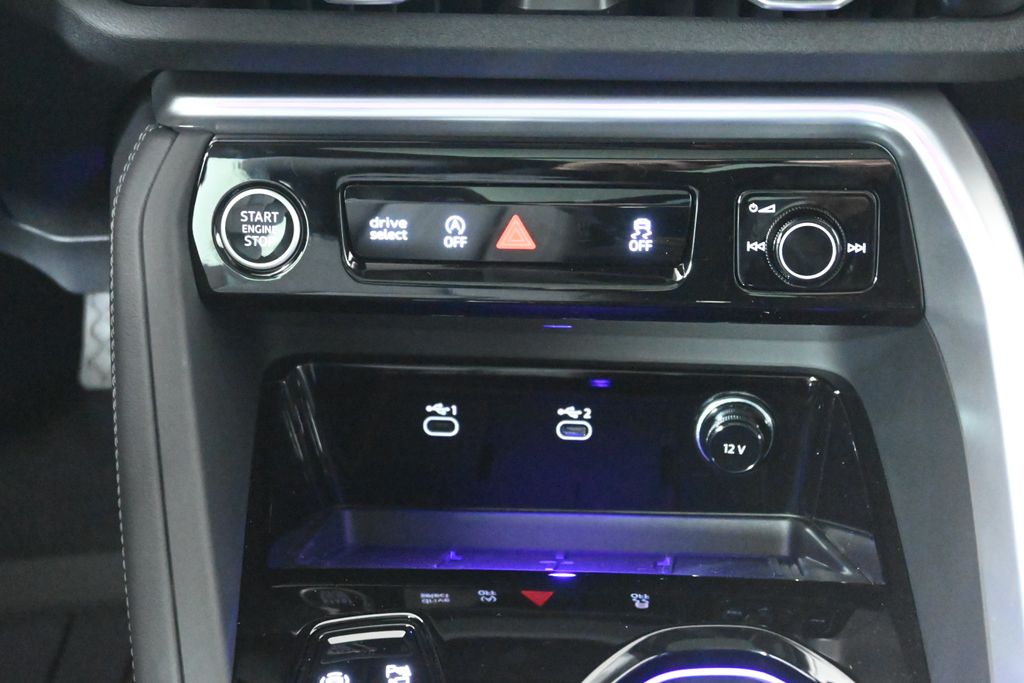 Thumbnail: 2025 Audi Q5 - 18