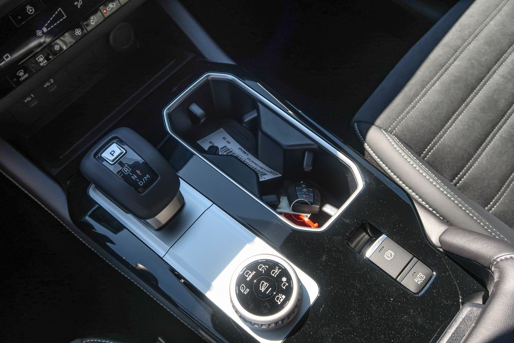 2026 Mitsubishi Outlander LE 2.5 S-AWC