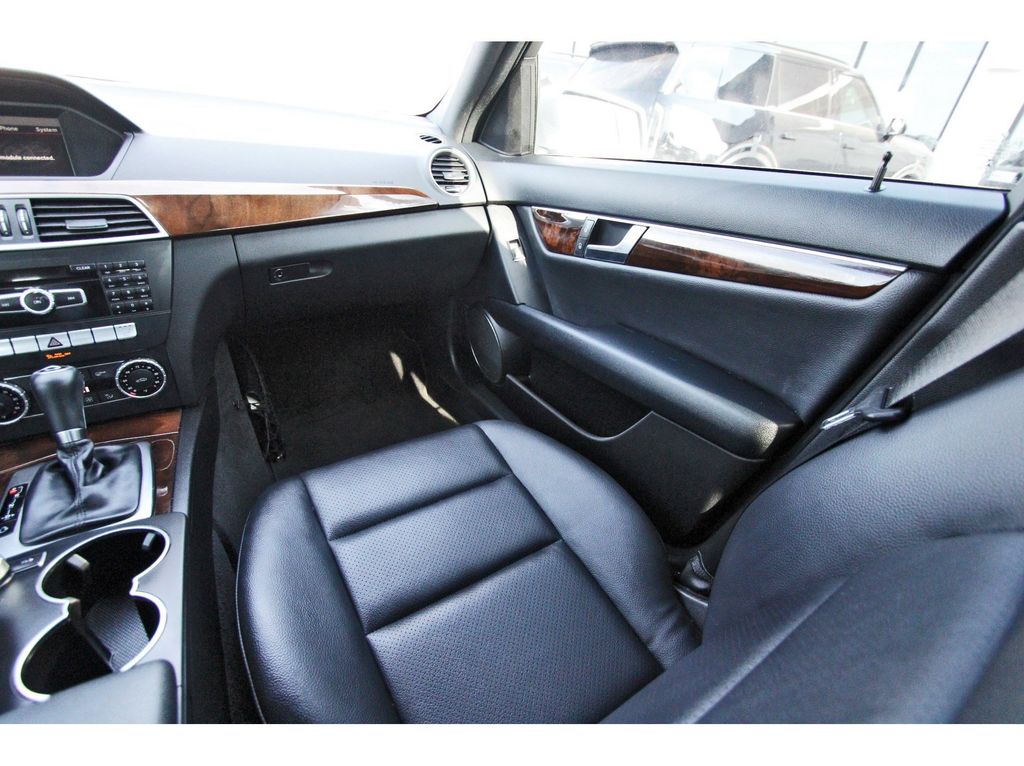 Used 2014 Mercedes-benz C-Class Sedan