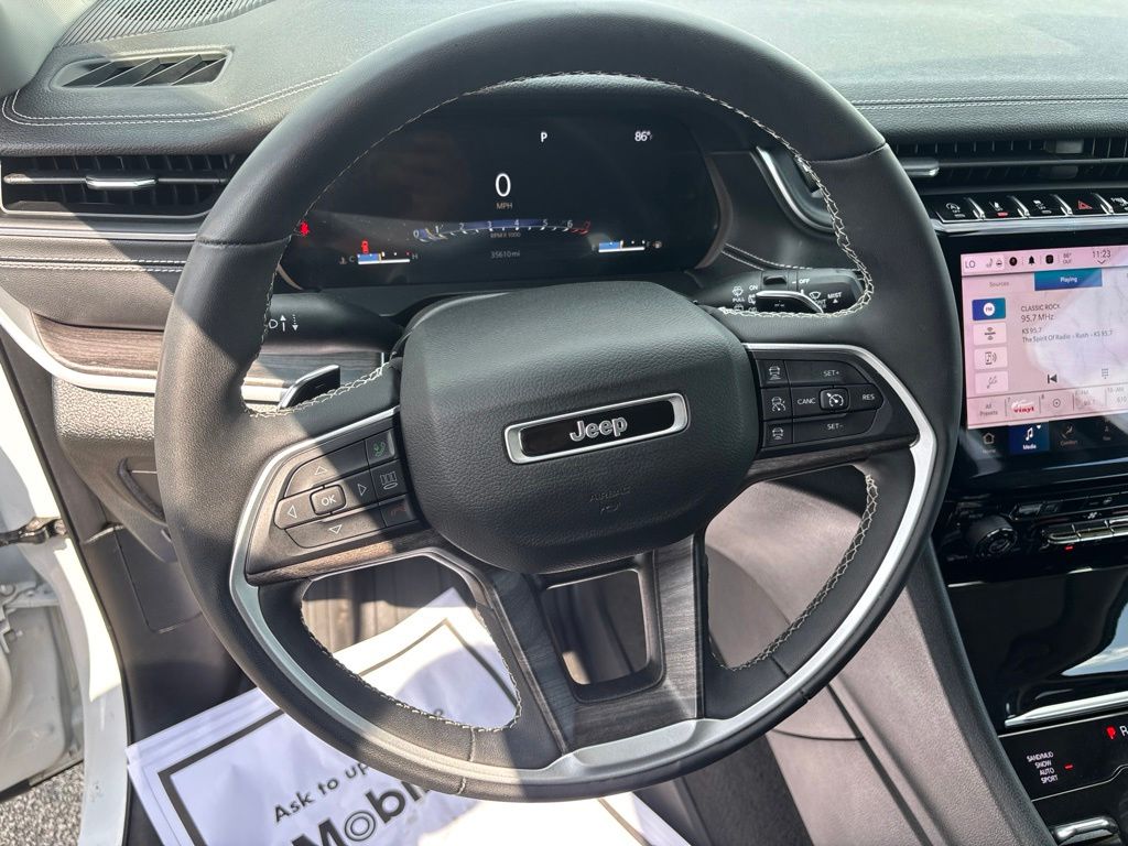 Used 2023 Jeep Grand Cherokee L SUV