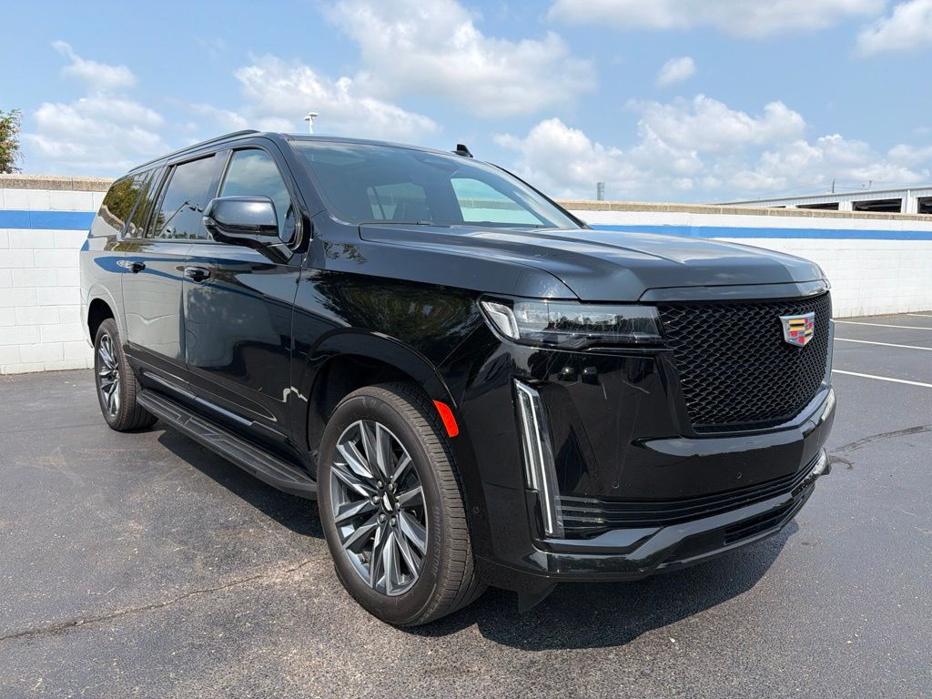 Thumbnail: 2022 Cadillac Escalade - 7