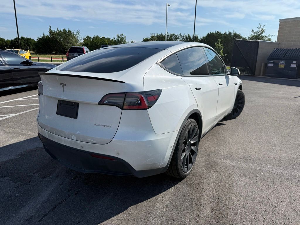 Thumbnail: 2020 Tesla Model Y - 4