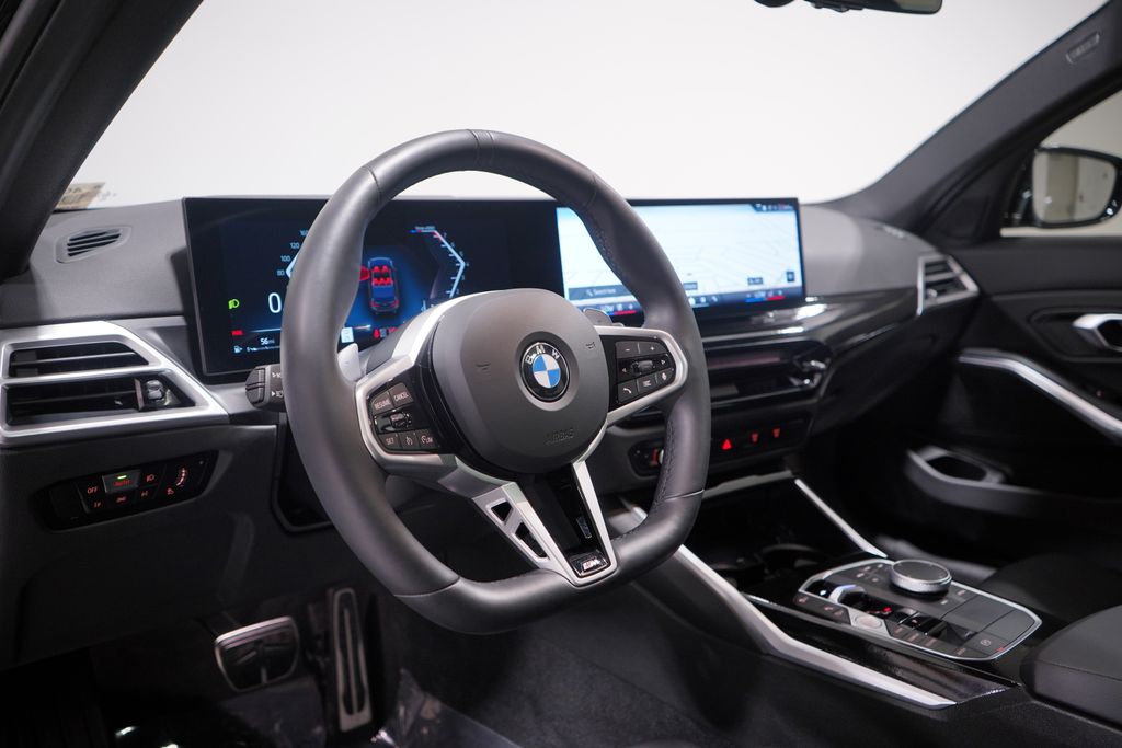 Thumbnail: 2025 BMW 3 Series - 6