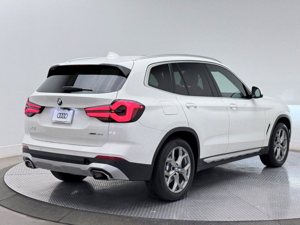 Thumbnail: 2024 BMW X3 - 12