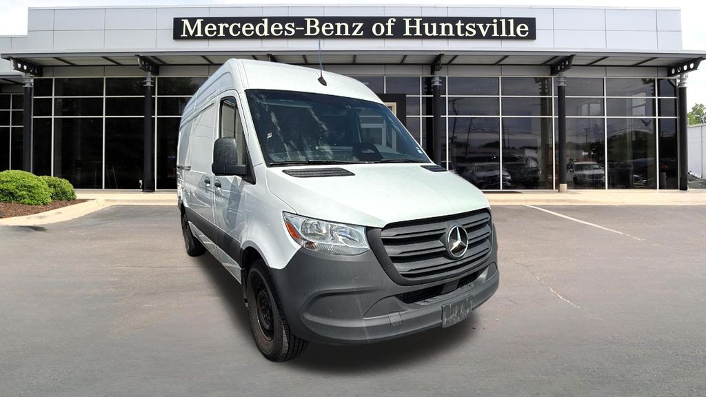 2025 Mercedes-Benz Sprinter Cargo 2500 144 RWD