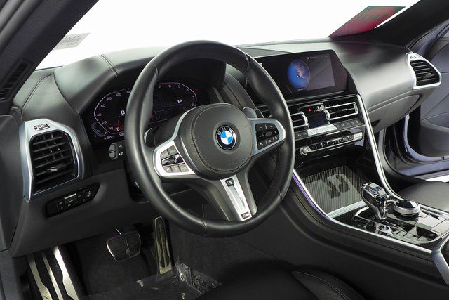 2022 BMW 8 Series M850i xDrive 24