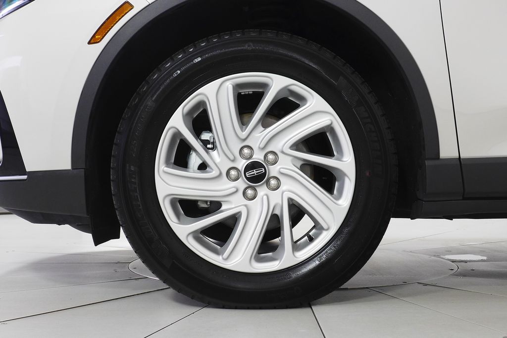 2023 Lincoln Corsair Standard 5