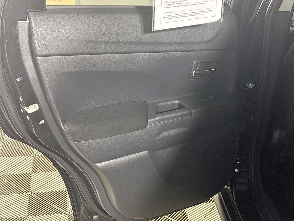 2024 Mitsubishi Outlander Sport 2.0 ES