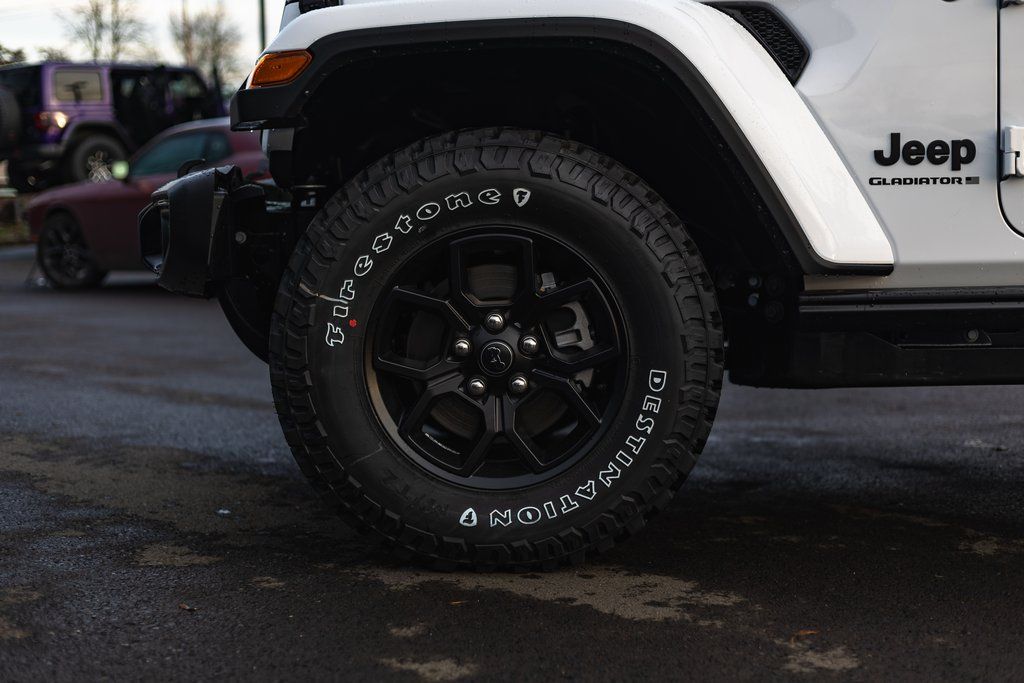 2026 Jeep Gladiator Willys thumbnail 13