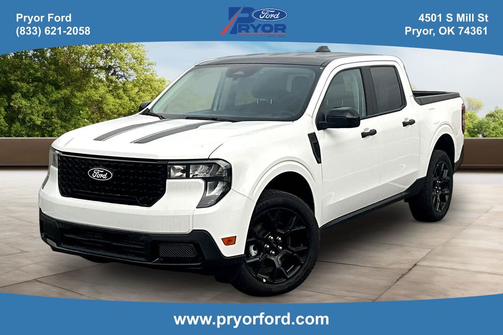 Oxford White 2025 Ford Maverick XLT SuperCrew AWD Pickup Truck All-Wheel Drive 8-Speed Automatic