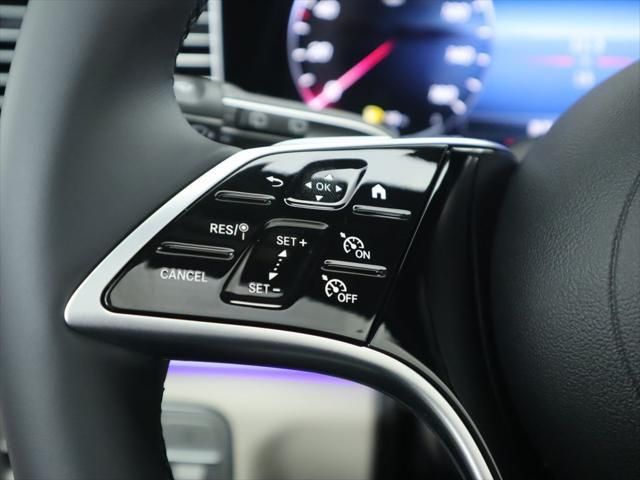 Thumbnail: 2026 Mercedes-Benz GLE - 12