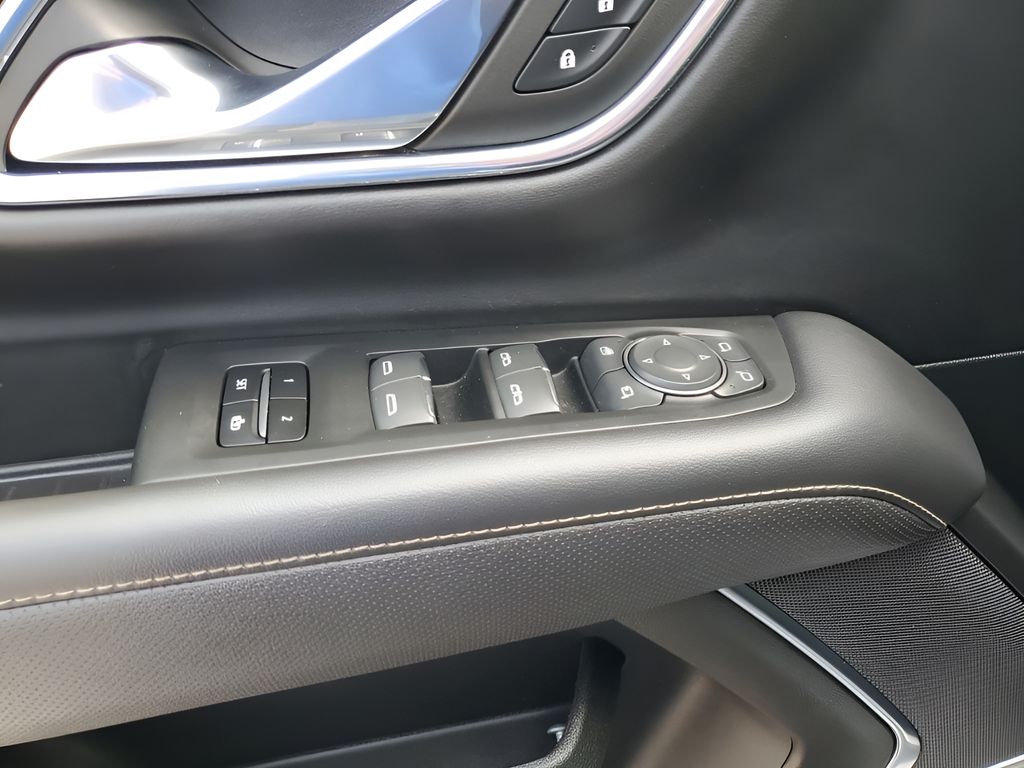 Used Car 2023 Chevrolet Suburban  Premier For Sale Under $50,000 In Austin, Texas