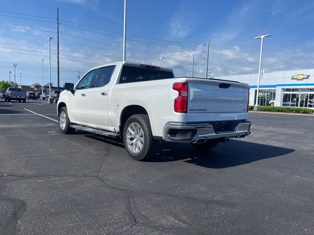 2021 Chevrolet Silverado 1500 LTZ 3