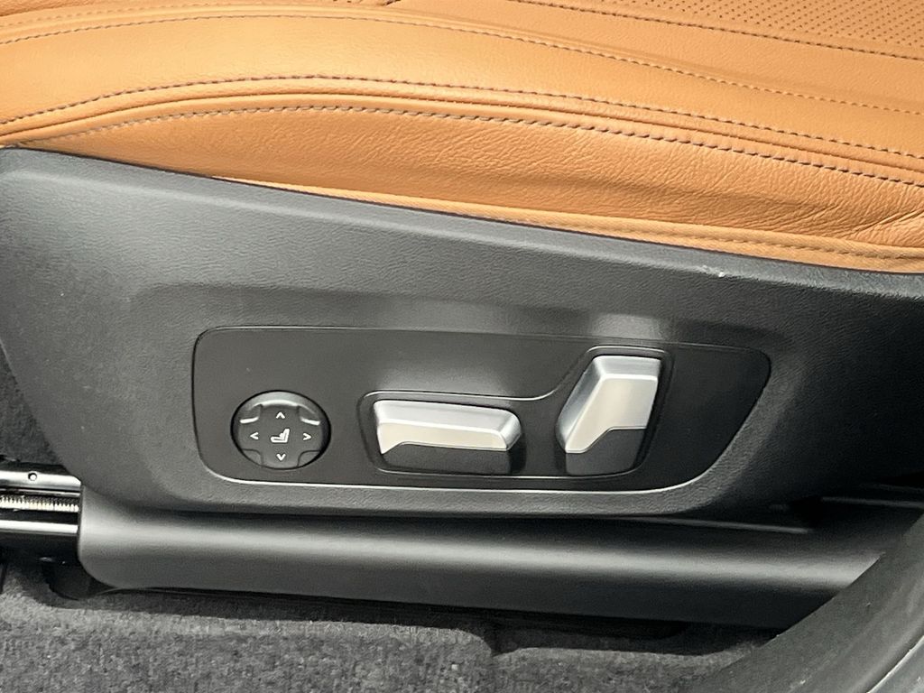 Thumbnail: 2023 BMW X3 - 12