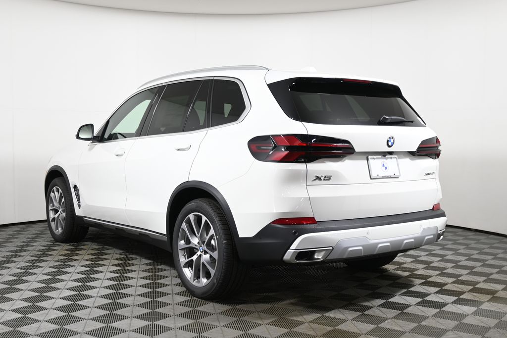 Thumbnail: 2026 BMW X5 - 5