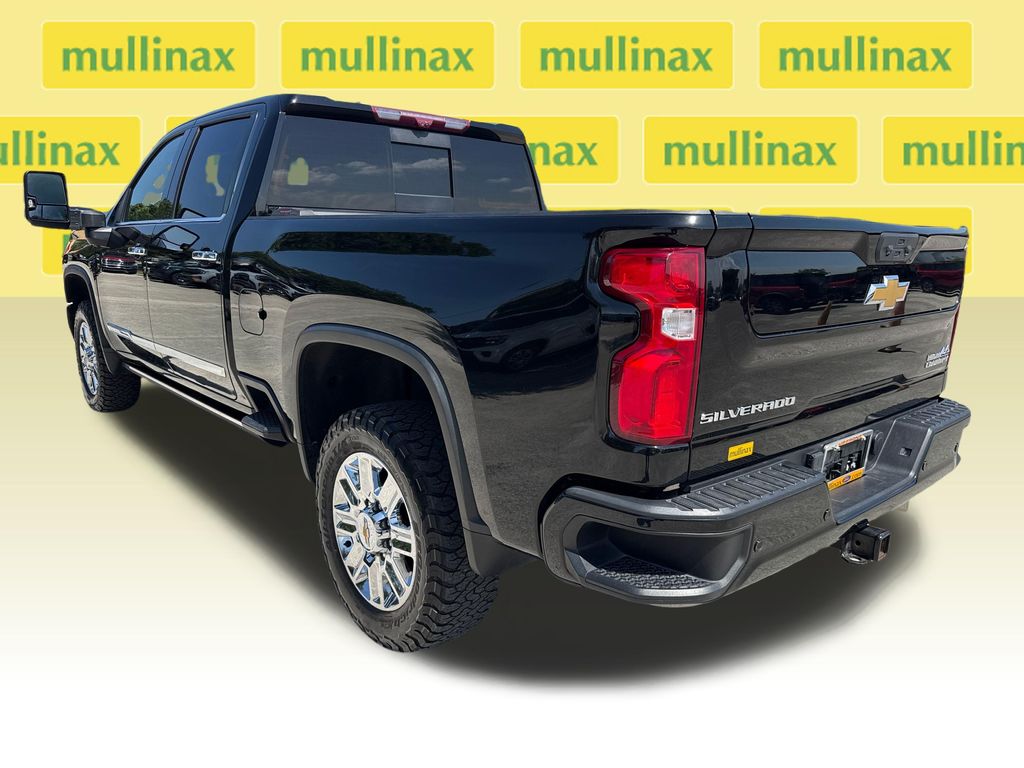Certified Used 2024 Black Chevrolet High Country image 10
