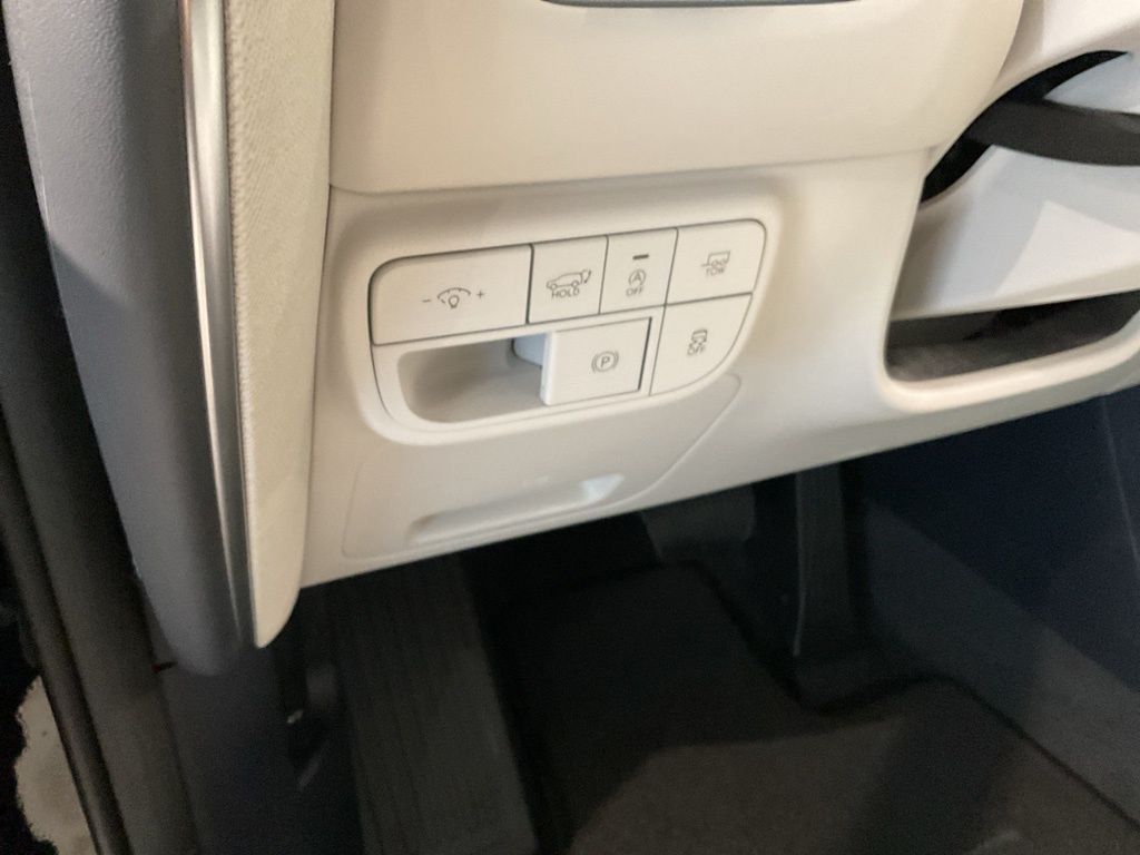 New 2026 Black Hyundai Calligraphy image 11