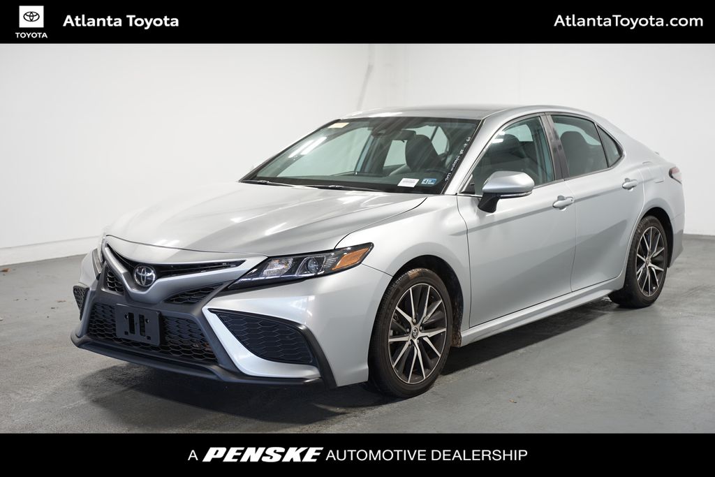 2022 Toyota Camry SE -
                Duluth, GA