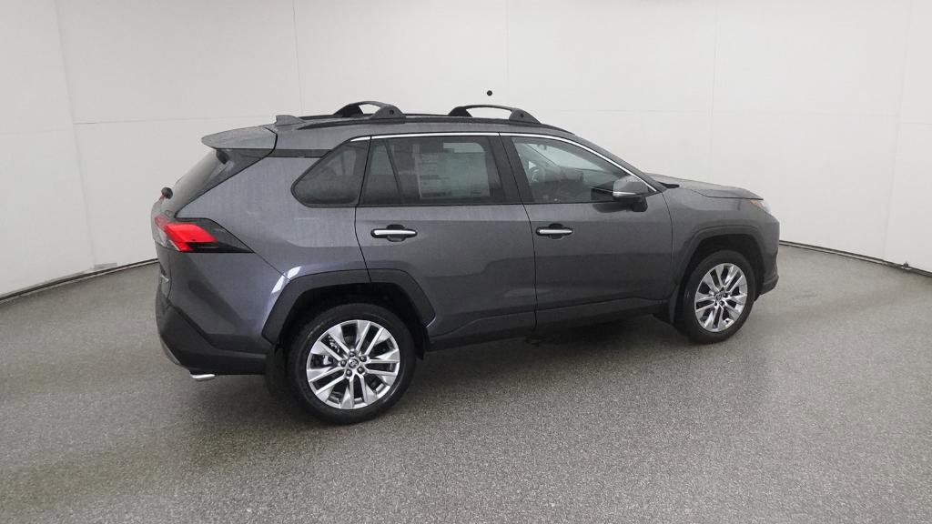 Thumbnail: 2025 Toyota RAV4 - 16