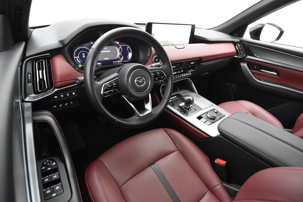 2025 Mazda CX-70 PHEV Premium Plus photo