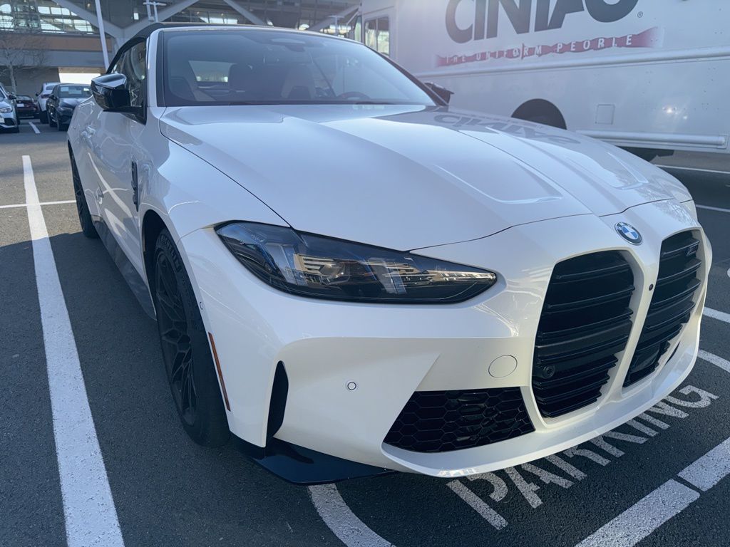 Thumbnail: 2025 BMW M4 - 2