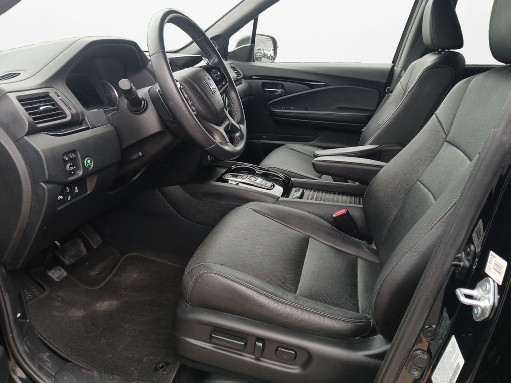 Used Car 2021 Honda Passport  Touring For Sale Under $20,000 In Austin, Texas