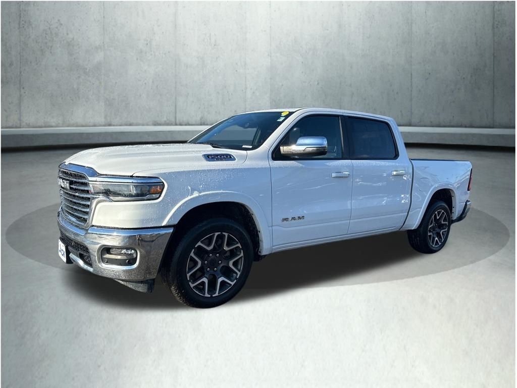 2025 RAM 1500 Laramie Crew Cab 4WD