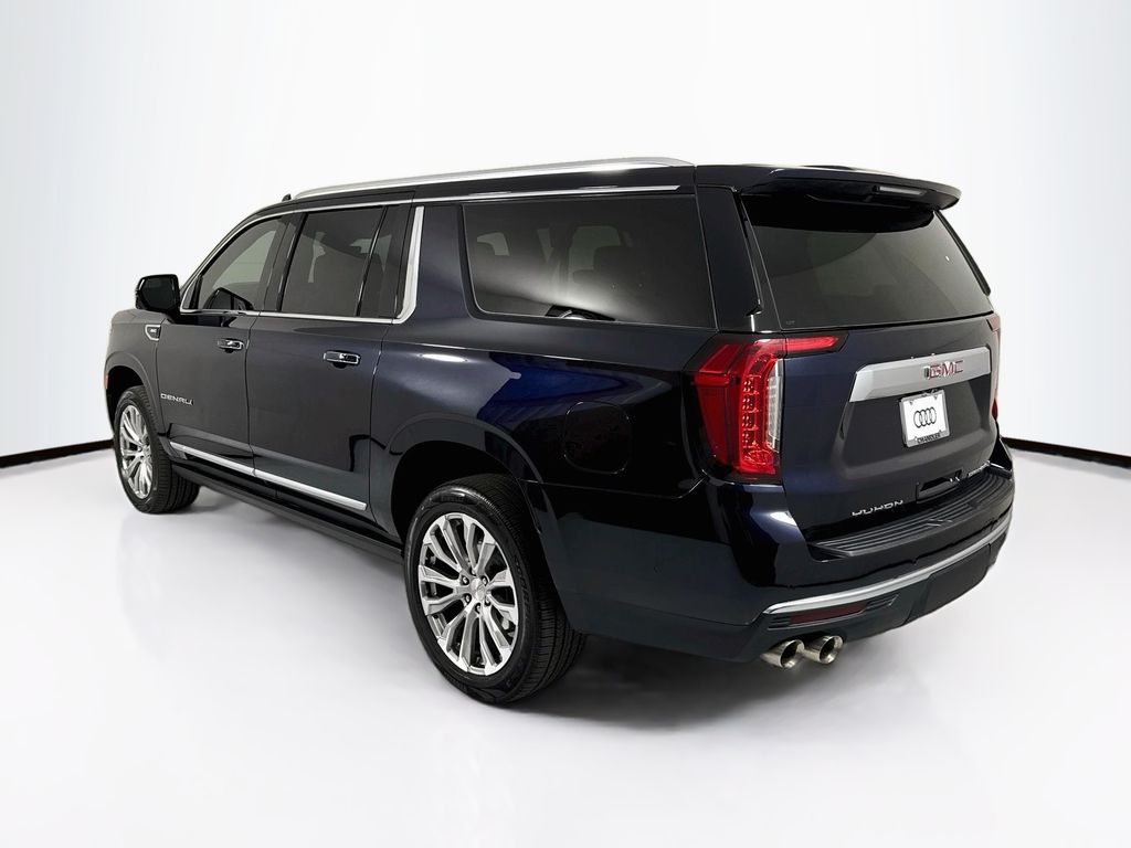 Thumbnail: 2023 GMC Yukon XL - 7