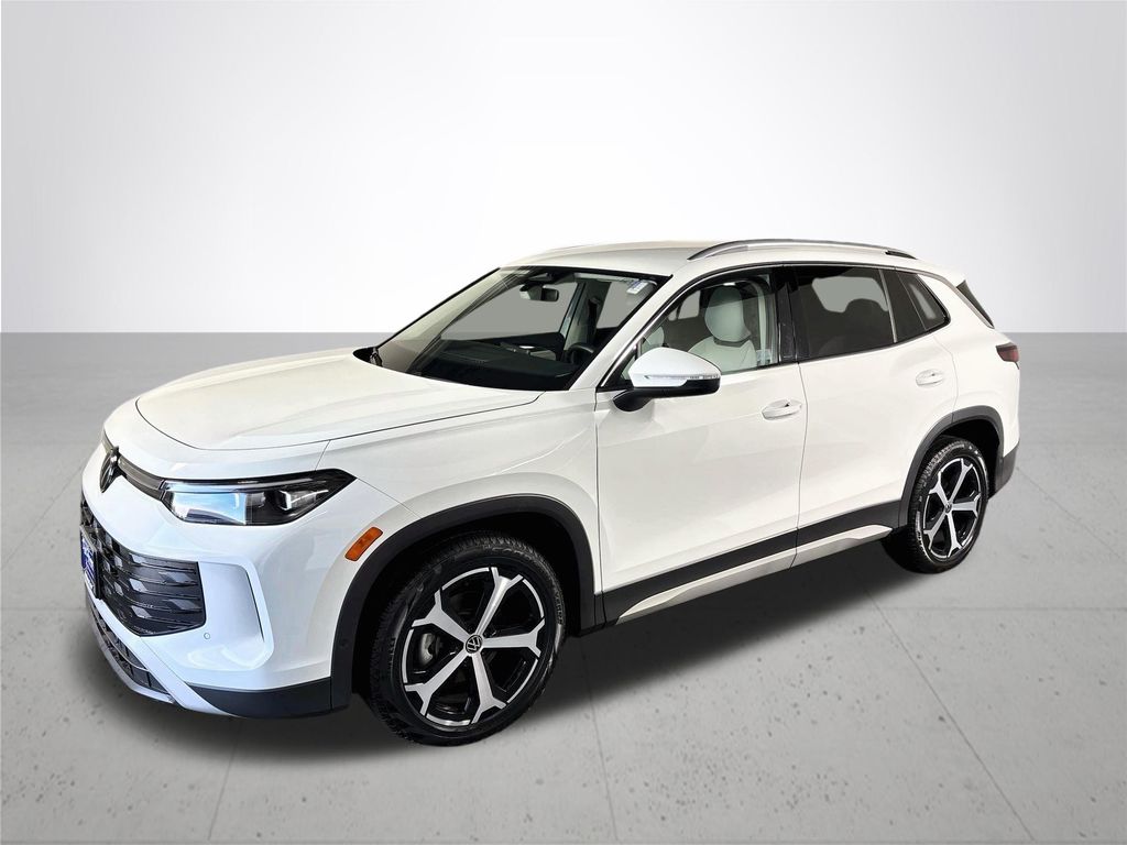 2025 Volkswagen Tiguan 2.0T SE