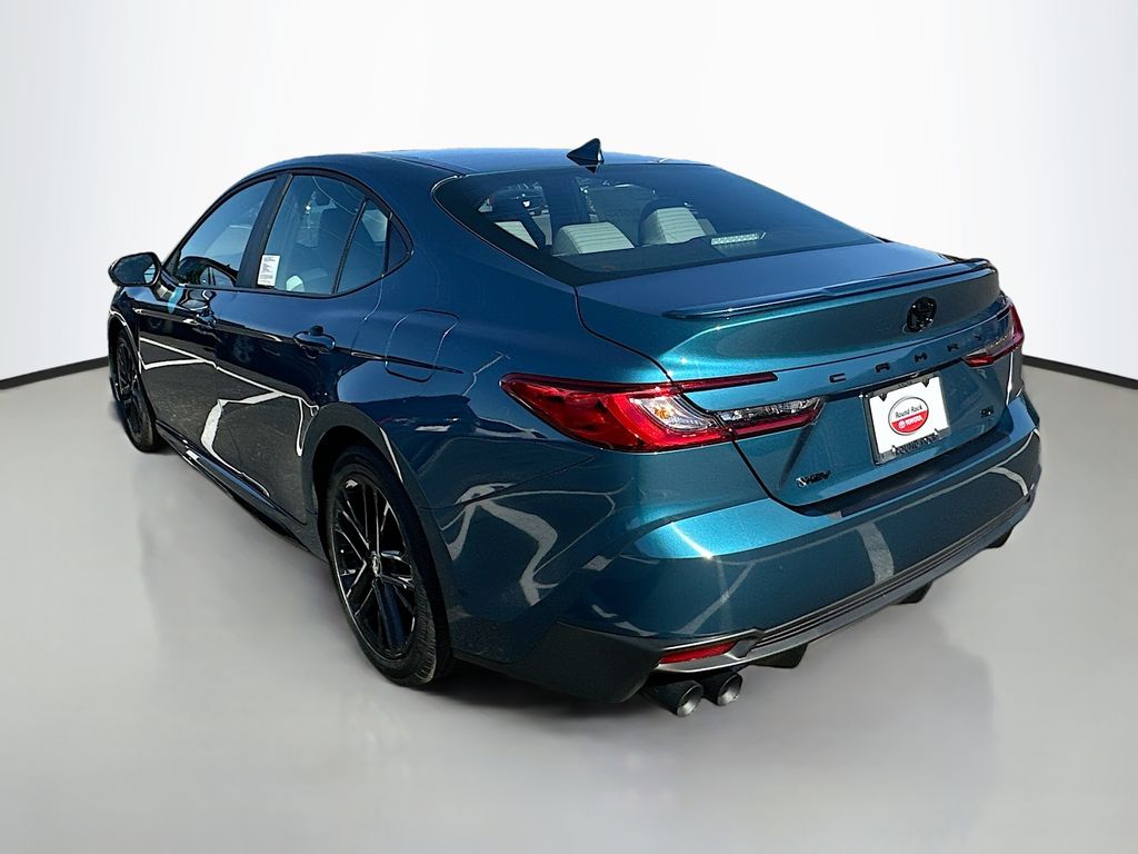 2025 Toyota Camry SE 7