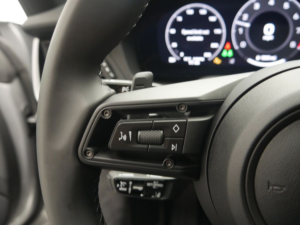 Thumbnail: 2026 Porsche 911 - 23