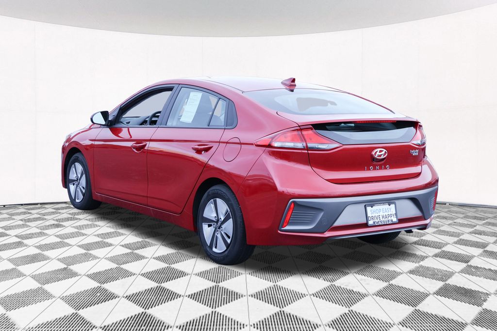 2022 Hyundai Ioniq Hybrid Blue 11