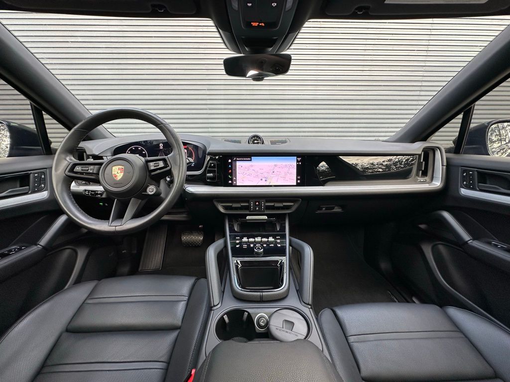 Thumbnail: 2024 Porsche  - 6