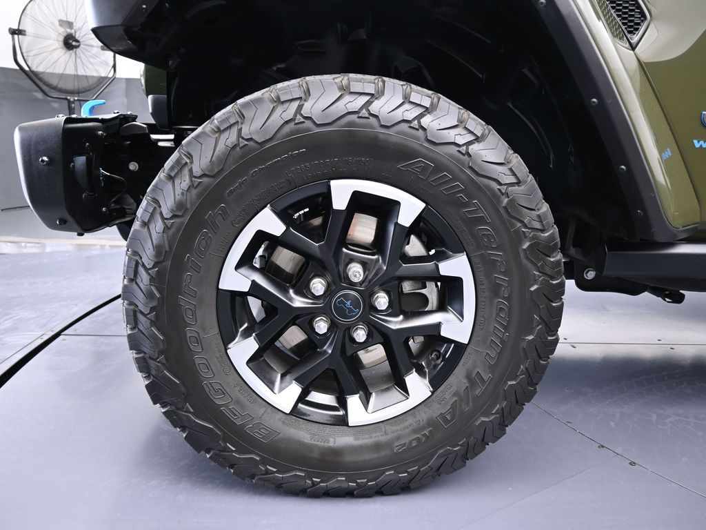 Used 2024 Sarge Green Clearcoat Jeep Rubicon X 4xe image 35