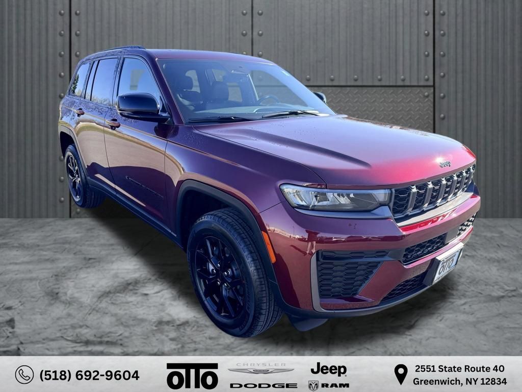 Velvet Red Pearlcoat 2026 Jeep Grand Cherokee Altitude 4WD SUV / Crossover Four-Wheel Drive 8-Speed Automatic