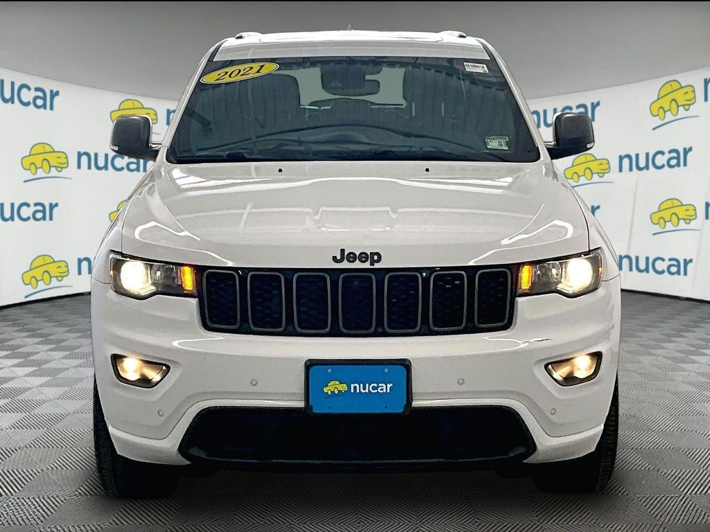 2021 Jeep Grand Cherokee — photo 2