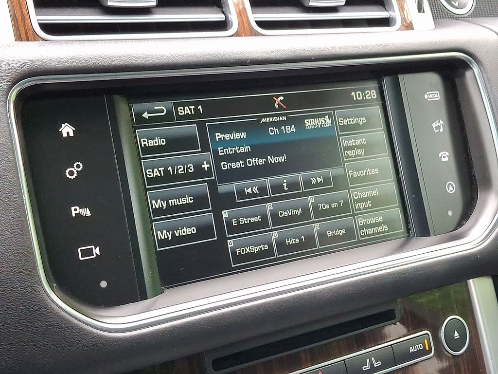 2016 Land Rover Range Rover Supercharged 19