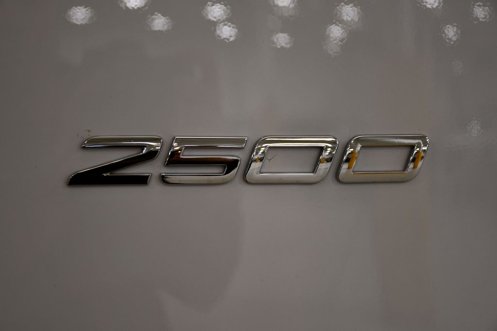 2025 Mercedes-Benz Sprinter 2500 10