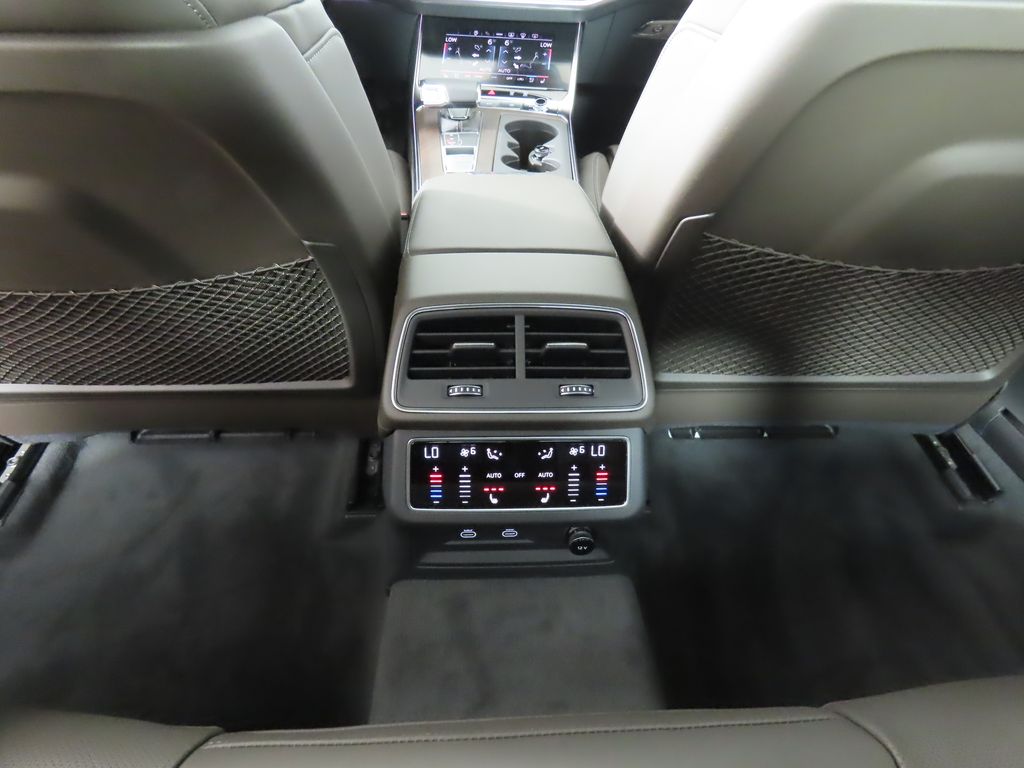 Thumbnail: 2025 Audi A6 - 25