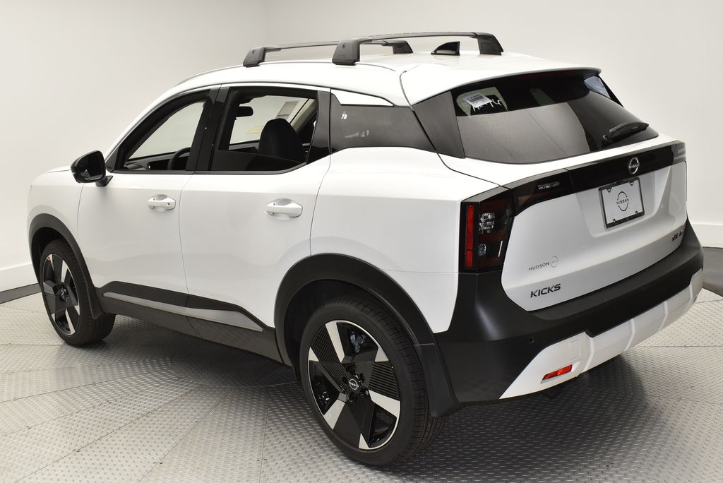 Thumbnail: 2026 Nissan Kicks - 7