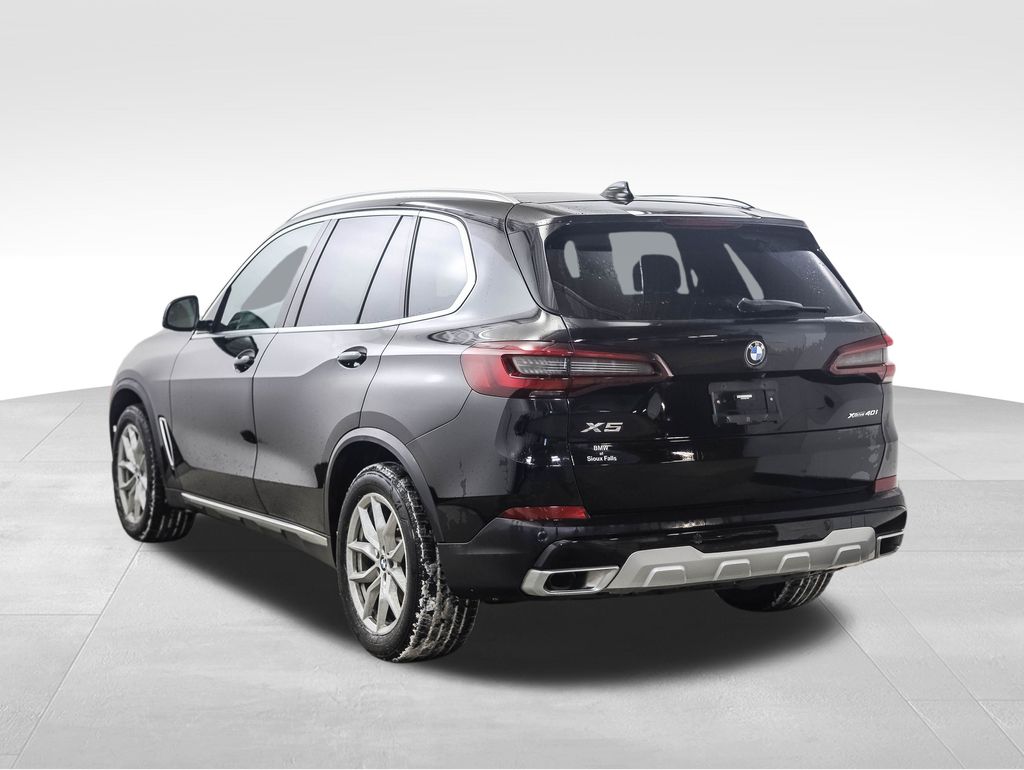 Thumbnail: 2022 BMW X5 - 3