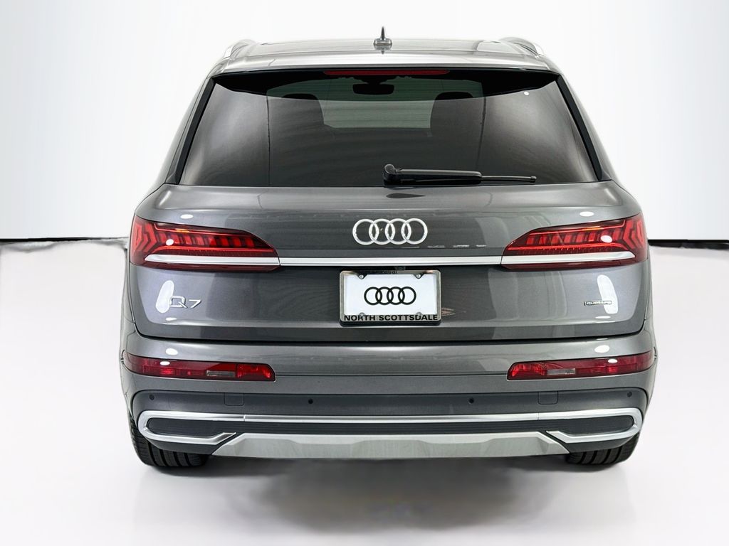 Thumbnail: 2022 Audi Q7 - 6