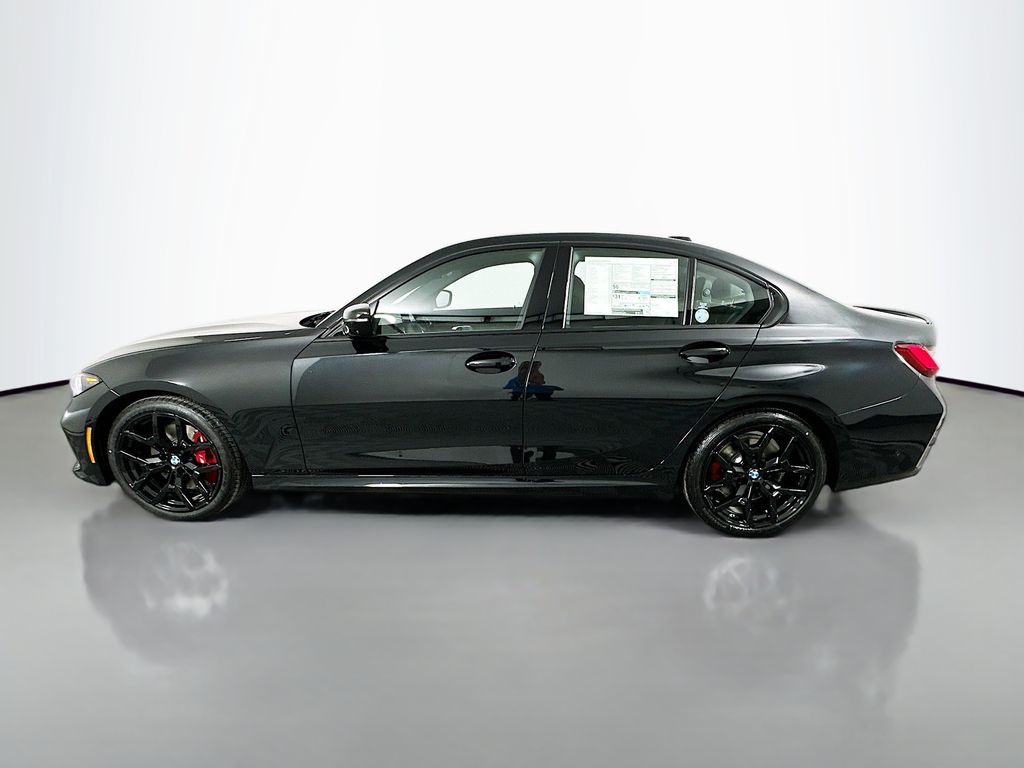 Thumbnail: 2026 BMW 3 Series - 8