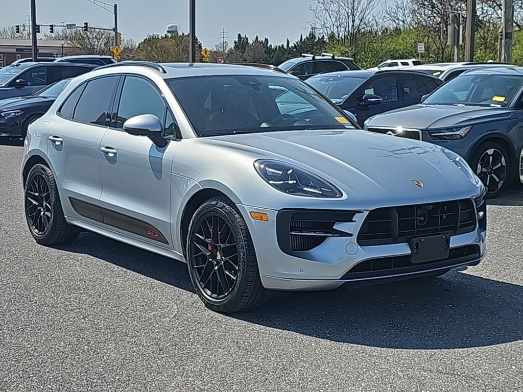 Dolomite Silver Metallic 2021 Porsche Macan GTS AWD SUV / Crossover All-Wheel Drive 7-Speed Automatic