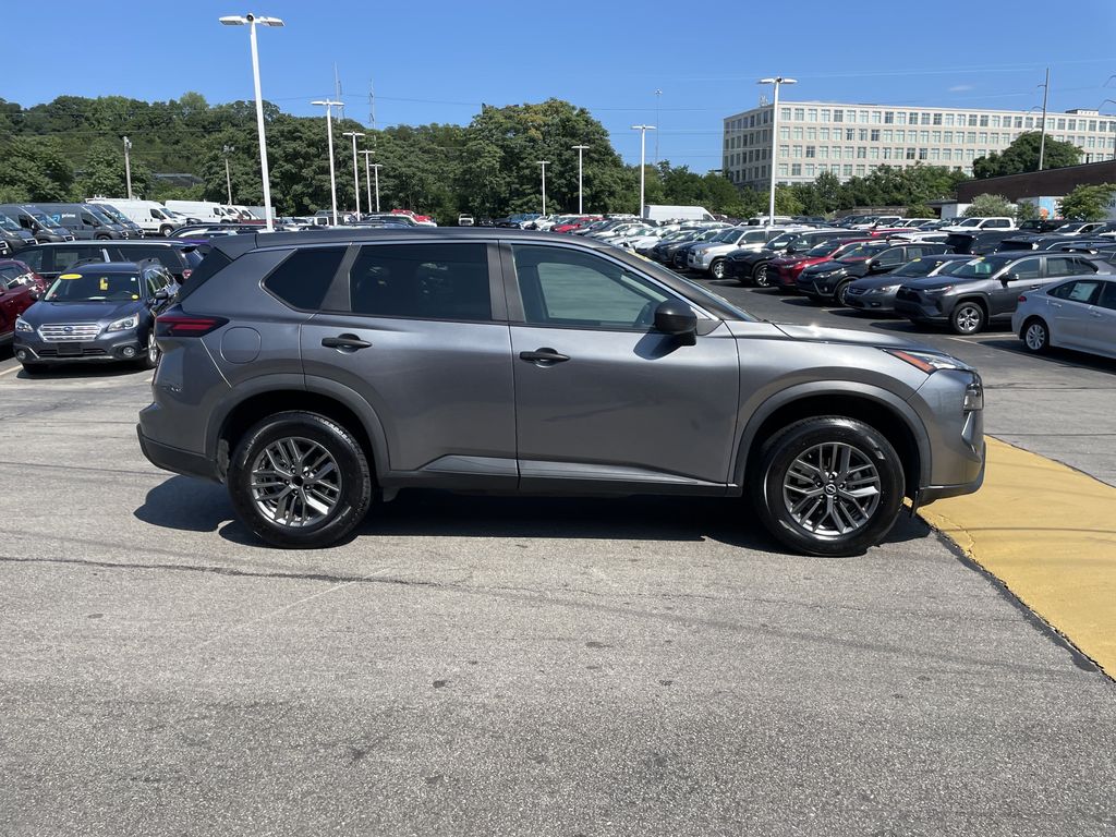Used 2024 Nissan Rogue SUV
