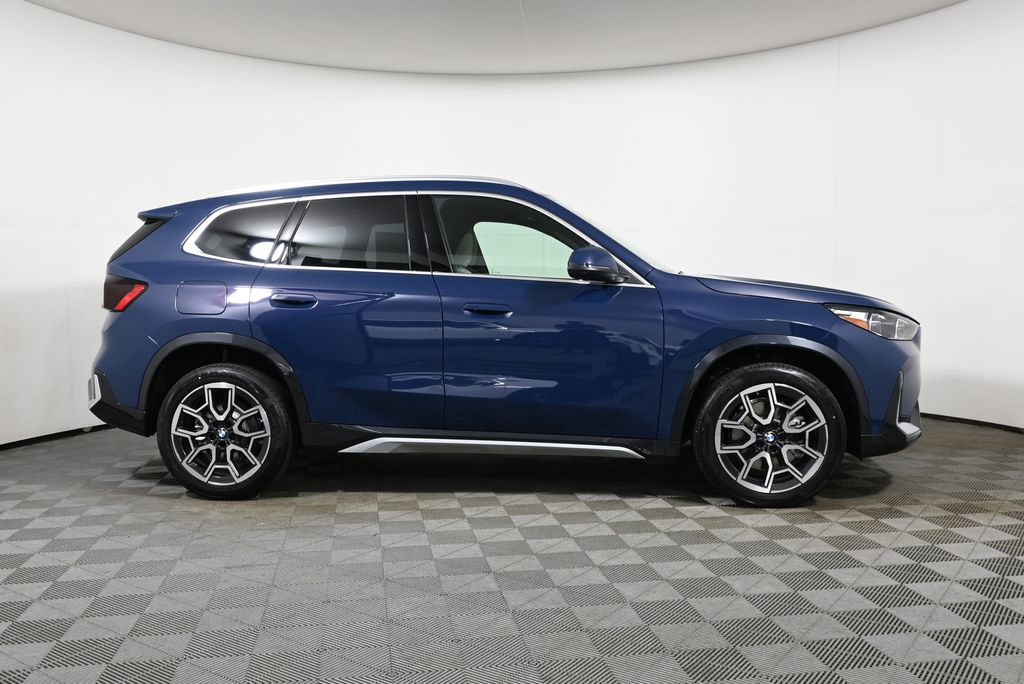 Thumbnail: 2026 BMW X1 - 8