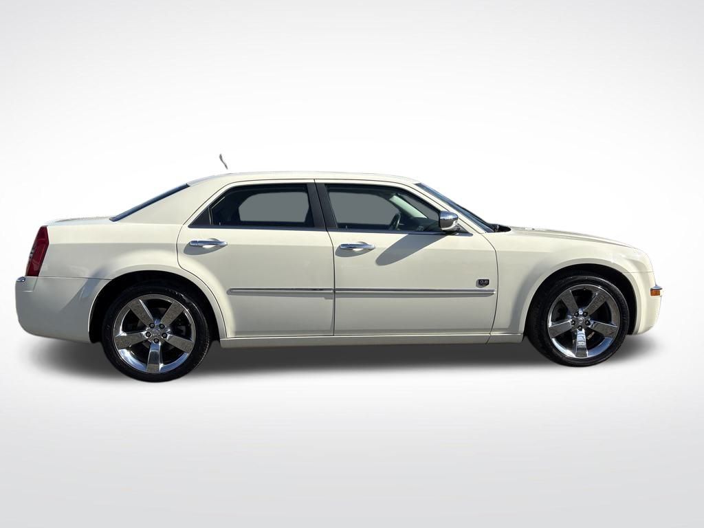2008 Cool Vanilla Clearcoat Chrysler 300 Dub Edition RWD Sedan