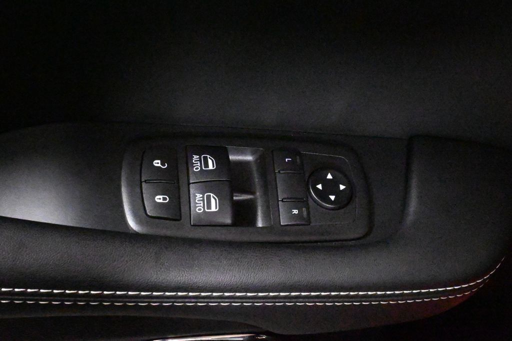 Thumbnail: 2021 Dodge Challenger - 29